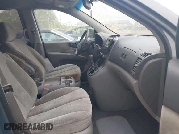 2008 Kia Sedona LX with VIN KNDMB233686212813, listed as a IAAI auction lot 42250476 with 198,111 mi miles and . Bid and sale history available at DreamBid. Image 5.