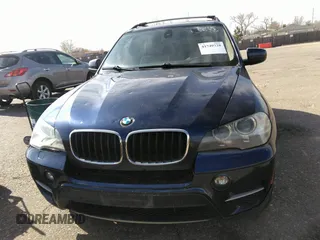 2012 BMW X5 35i с VIN 5UXZV4C5XCL749123, выставлен на аукционе IAAI как лот 41749728 с пробегом 124 193 миль миль и . История ставок и продаж доступна на DreamBid. Изображение 12.