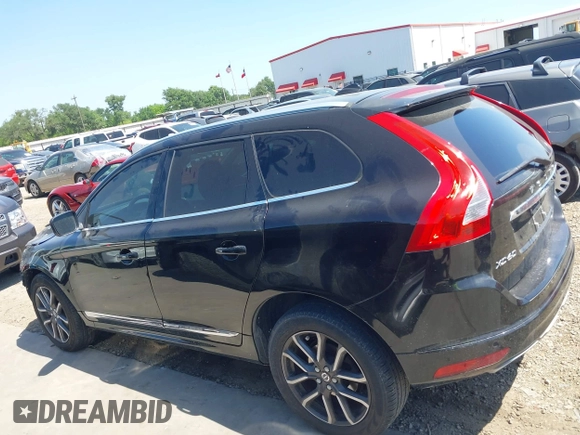 2016 Volvo XC60 T5 Drive-E Premier с VIN YV440MDK3G2899307, выставлен на аукционе IAAI как лот 42003554 с пробегом 71 642 миль миль и . История ставок и продаж доступна на DreamBid. Изображение 15.