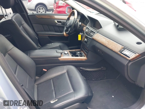 2013 Mercedes-Benz E 350 Luxury with VIN WDDHF8JB6DA663482, listed as a IAAI auction lot 42206803 with 205,236 mi miles and . Bid and sale history available at DreamBid. Image 5.