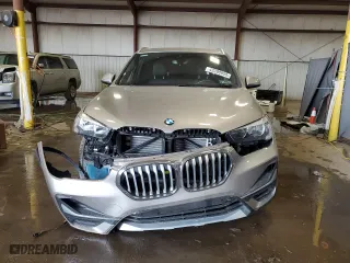 2022 BMW X1 xDrive28i with VIN WBXJG9C05N5U85555, listed as a Copart auction lot 43398955 with 17,461 mi miles and Salvage Title. Bid and sale history available at carsss.com. Image 5.