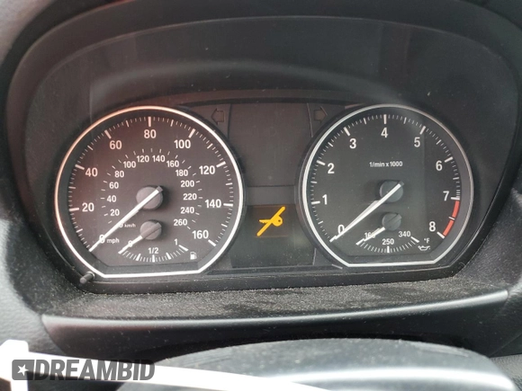 2013 BMW 1 Series 135i with VIN WBAUN7C52DVM27902, listed as a Copart auction lot 76493654 with 0 mi miles and Salvage Title. Bid and sale history available at carsss.com. Image 9.