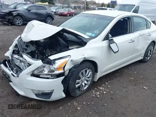 2015 Nissan Altima S z VIN 1N4AL3AP7FN380657, wystawiony jako IAAI lot #41883719 z przebiegiem 155 176 mil mil oraz . Historia ofert i sprzedaży dostępna na DreamBid. Obrazek 17.