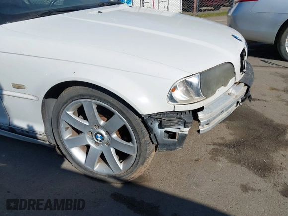 2003 BMW 3 Series 325Ci with VIN WBABS33433PG90017, listed as a IAAI auction lot 41360270 with Not provided miles and . Bid and sale history available at DreamBid. Image 14.
