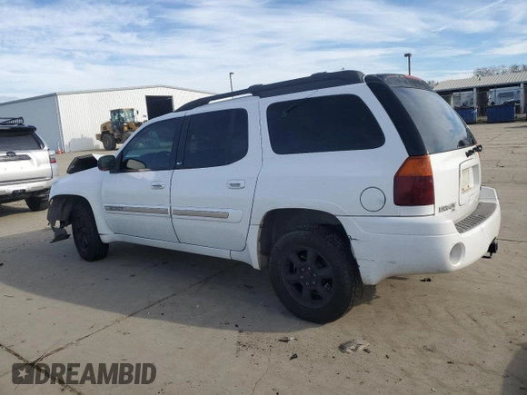2003 GMC Envoy XL SLE with VIN 1GKET16S532130221, listed as a Copart auction lot 87108784 with 217,821 mi miles and Salvage Title. Bid and sale history available at carsss.com. Image 2.