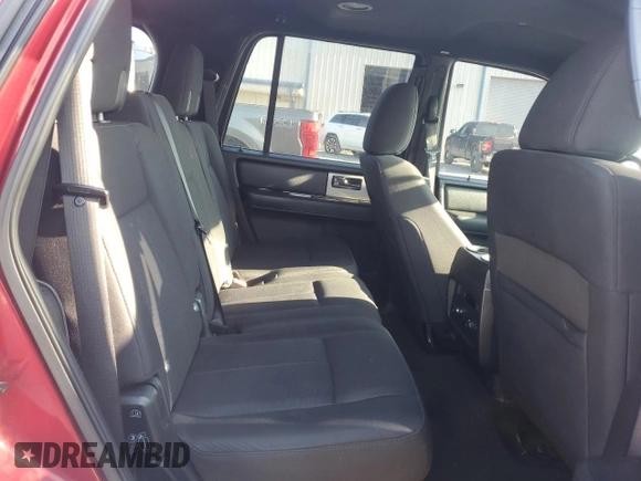 2015 Ford Expedition XLT с VIN 1FMJU1JT8FEF34023, выставлен на аукционе Copart как лот 53116295 с пробегом 110 354 миль миль и Списание • Salvage title. История ставок и продаж доступна на DreamBid. Изображение 11.
