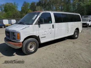 1998 GMC Savana z VIN 1GJHG39R2W1046054, wystawiony jako Copart lot #54447875 z przebiegiem 117 469 mil mil oraz Tytuł czysty. Historia ofert i sprzedaży dostępna na DreamBid. Obrazek 1.