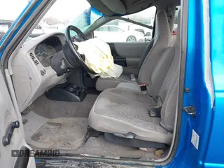 1999 Ford Ranger XL with VIN 1FTZR15V4XPB34096, listed as a IAAI auction lot 41521748 with 260,235 mi miles. Bid and sale history available at carsss.com. Image 5.