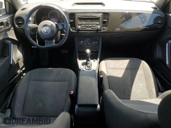 2014 Volkswagen Beetle Entry с VIN 3VWF17AT0EM641935, выставлен на аукционе Copart как лот 59895045 с пробегом 174 416 миль миль и Чистый • Clean title. История ставок и продаж доступна на DreamBid. Изображение 8.