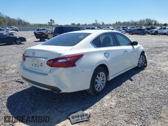 2018 Nissan Altima SV with VIN 1N4AL3APXJC480398, listed as a IAAI auction lot 41854845 with 113,019 mi miles and . Bid and sale history available at carsss.com. Image 4.