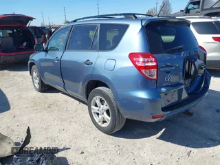 2012 Toyota RAV4 with VIN JTMBK4DV9C5108639, listed as a IAAI auction lot 41864396 with 162,182 mi miles. Bid and sale history available at carsss.com. Image 3.