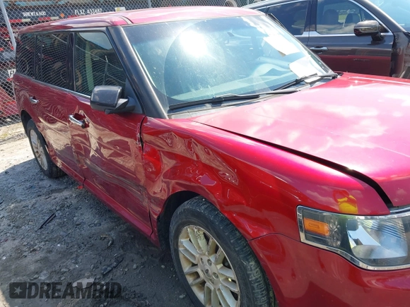 2016 Ford Flex SEL z VIN 2FMGK5C87GBA19902, wystawiony jako IAAI lot #42270902 z przebiegiem 111 862 mil mil oraz . Historia ofert i sprzedaży dostępna na DreamBid. Obrazek 6.