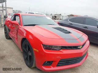 2015 Chevrolet Camaro SS with VIN 2G1FJ1EW6F9297521, listed as a IAAI auction lot 41321710 with 27,830 mi miles. Bid and sale history available at carsss.com. Image 1.