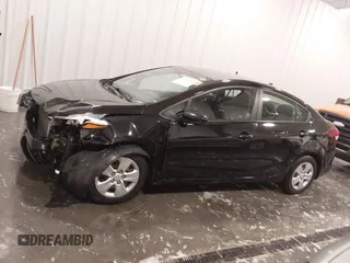 2018 Kia Forte LX with VIN 3KPFK4A78JE175080, listed as a IAAI auction lot 41862412 with 68,346 mi miles. Bid and sale history available at carsss.com. Image 14.