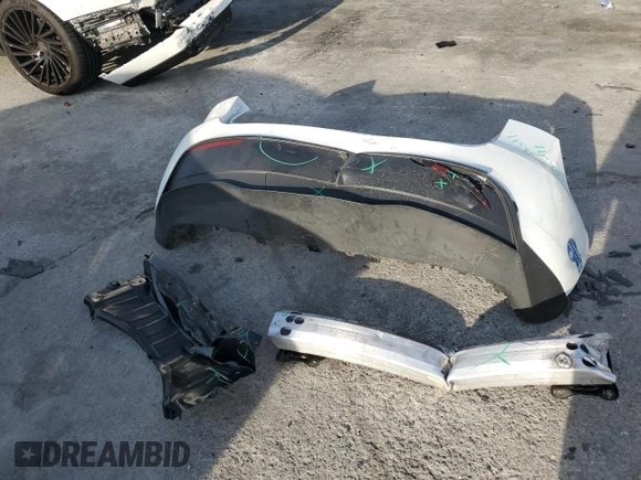 2022 Tesla Model 3 z VIN 5YJ3E1EA5NF360119, wystawiony jako Copart lot #45565655 z przebiegiem 78 088 mil mil oraz Szkoda całkowita • Salvage title. Historia ofert i sprzedaży dostępna na DreamBid. Obrazek 14.