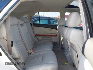 2007 Lexus RX 350 z VIN 2T2GK31U37C011856, wystawiony jako IAAI lot #41794676 z przebiegiem 310 568 mil mil oraz . Historia ofert i sprzedaży dostępna na DreamBid. Obrazek 8.