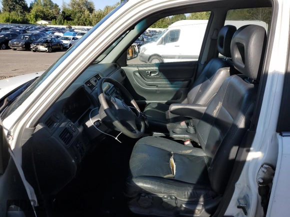 2000 Honda CR-V SE with VIN JHLRD1879YS022360, listed as a Copart auction lot 69876834 with 251,003 mi miles and Salvage Title. Bid and sale history available at carsss.com. Image 7.