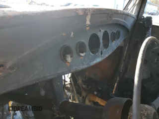 1931 Ford Ocean z VIN 182564541, wystawiony jako Copart lot #52112835 z przebiegiem Nie podano mil oraz Szkody całkowita. Historia ofert i sprzedaży dostępna na DreamBid. Obrazek 9.