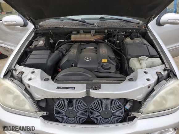 2005 Mercedes-Benz M-Class 3.7L with VIN 4JGAB57E75A564495, listed as a Copart auction lot 43456375 with 156,129 mi miles and Salvage Title. Bid and sale history available at carsss.com. Image 12.