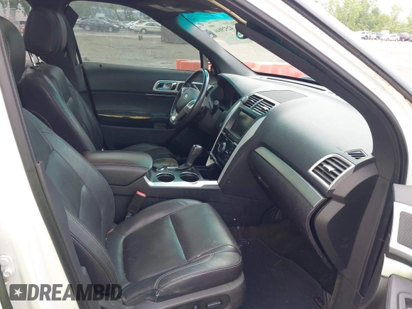 2013 Ford Explorer Sport z VIN 1FM5K8GT0DGC08919, wystawiony jako IAAI lot #42529844 z przebiegiem 151 458 mil mil oraz . Historia ofert i sprzedaży dostępna na DreamBid. Obrazek 5.