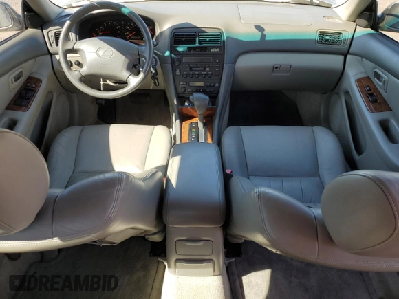 1997 Lexus ES 300 Luxury Sport Sdn with VIN JT8BF22G5V0010767, listed as a Copart auction lot 81738194 with 77,750 mi miles and Salvage Title. Bid and sale history available at carsss.com. Image 8.