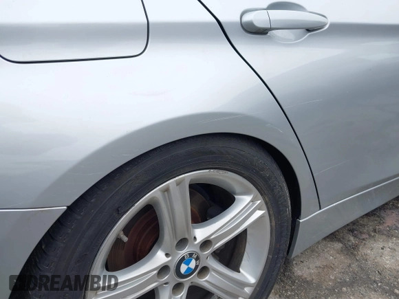 2014 BMW 3 Series 328i with VIN WBA3C1C53EK109613, listed as a IAAI auction lot 41713060 with 141,240 mi miles. Bid and sale history available at carsss.com. Image 12.