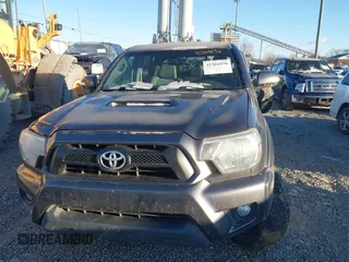 2013 Toyota Tacoma with VIN 5TFMU4FN1DX016785, listed as a IAAI auction lot 41364476 with 1 mi miles. Bid and sale history available at carsss.com. Image 12.