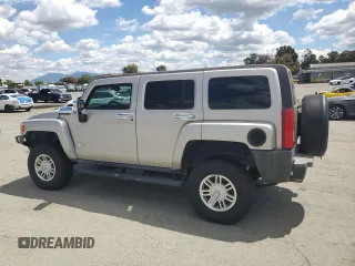 2006 Hummer H3 z VIN 5GTDN136568143263, wystawiony jako Copart lot #54889795 z przebiegiem 321 489 mil mil oraz Tytuł czysty. Historia ofert i sprzedaży dostępna na DreamBid. Obrazek 2.