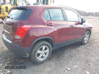 2016 Chevrolet Trax LS with VIN 3GNCJNSB8GL115181, listed as a IAAI auction lot 41738971 with 112,699 mi miles. Bid and sale history available at carsss.com. Image 4.