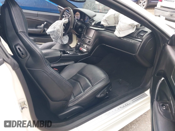 2013 Maserati GranTurismo Sport с VIN ZAM45VLAXD0067369, выставлен на аукционе IAAI как лот 41602093 с пробегом 55 080 миль миль и . История ставок и продаж доступна на DreamBid. Изображение 5.