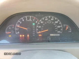 2005 Toyota Camry LE with VIN JTDBF32K750162268, listed as a Copart auction lot 53074715 with 230,037 mi miles and Salvage Title. Bid and sale history available at DreamBid. Image 9.