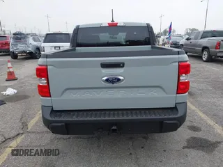 2024 Ford Maverick XLT z VIN 3FTTW8J9XRRA59173, wystawiony jako IAAI lot #42167848 z przebiegiem 1679 mil mil oraz . Historia ofert i sprzedaży dostępna na DreamBid. Obrazek 17.