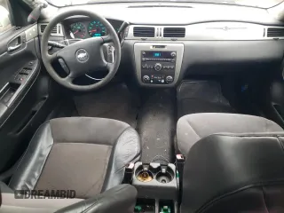 2009 Chevrolet Impala Police Police z VIN 2G1WS57M091308421, wystawiony jako Copart lot #78063364 z przebiegiem 109 997 mil mil oraz Nie do naprawy. Historia ofert i sprzedaży dostępna na DreamBid. Obrazek 8.