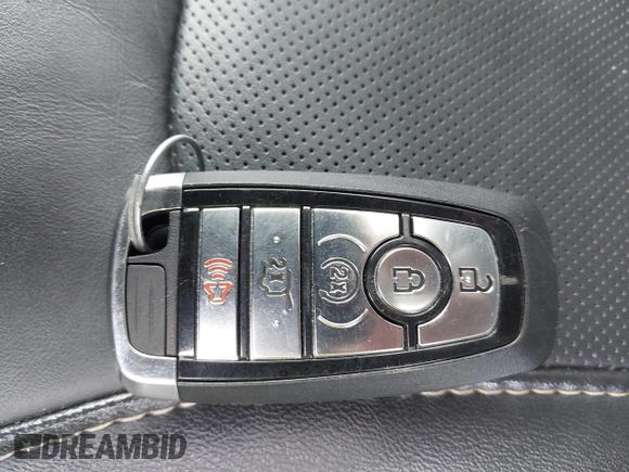 2019 Ford Explorer Platinum с VIN 1FM5K8HT7KGA06333, выставлен на аукционе IAAI как лот 42094006 с пробегом 91 620 миль миль и . История ставок и продаж доступна на DreamBid. Изображение 11.