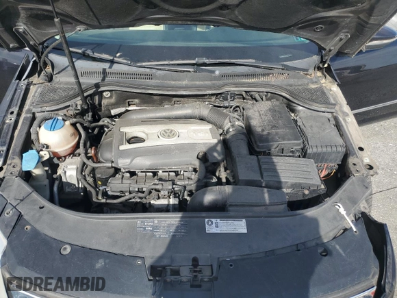 2011 Volkswagen CC Sport with VIN WVWMN7AN2BE715714, listed as a Copart auction lot 54184145 with 232,116 mi miles and Clean Title. Bid and sale history available at carsss.com. Image 11.