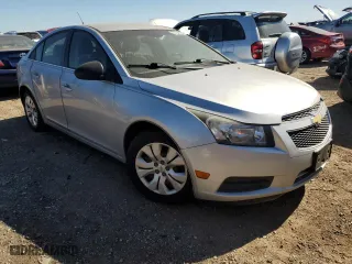 2012 Chevrolet Cruze LS with VIN 1G1PC5SH3C7130946, listed as a Copart auction lot 73784034 with 263,744 mi miles and Clean Title. Bid and sale history available at carsss.com. Image 4.