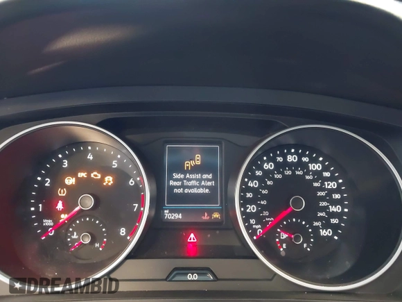 2021 Volkswagen Tiguan S with VIN 3VV0B7AX8MM020189, listed as a IAAI auction lot 42615767 with 70,294 mi miles and . Bid and sale history available at DreamBid. Image 7.