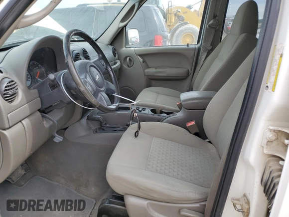 2006 Jeep Liberty Sport with VIN 1J4GL48K66W197579, listed as a Copart auction lot 47274625 with 214,608 mi miles and Clean Title. Bid and sale history available at carsss.com. Image 7.