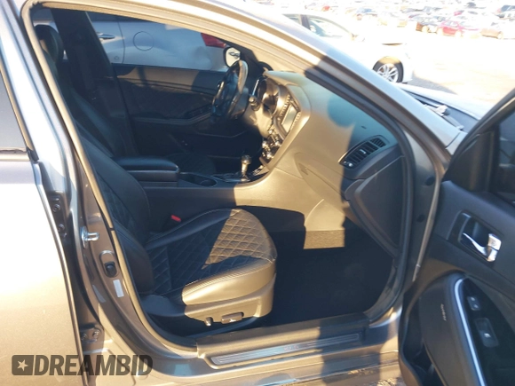2014 Kia Optima SX Turbo with VIN 5XXGR4A62EG272392, listed as a IAAI auction lot 41236920 with 189,504 mi miles and . Bid and sale history available at DreamBid. Image 5.