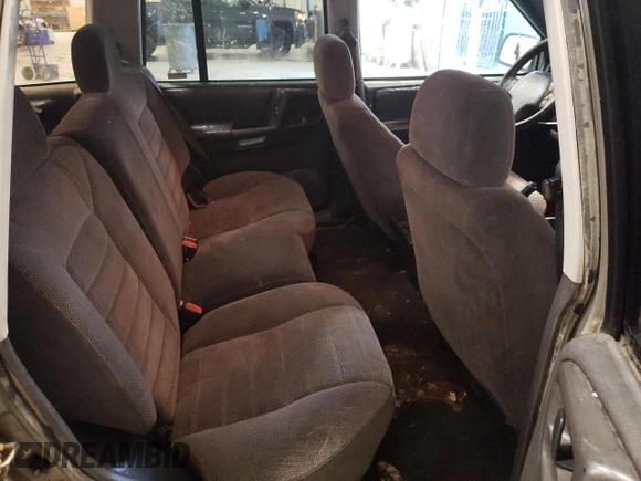 1997 Jeep Grand Cherokee Laredo с VIN 1J4GZ58S3VC508180, выставлен на аукционе Copart как лот 54856525 с пробегом 214 845 миль миль и На запчасти • Non repairable. История ставок и продаж доступна на DreamBid. Изображение 11.