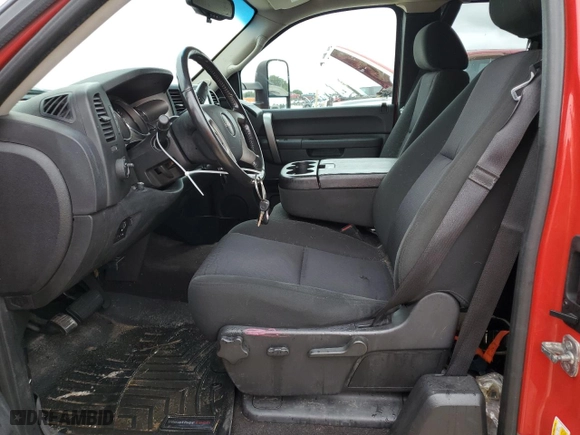 2013 GMC Sierra 2500HD SLE with VIN 1GT220C81DZ271817, listed as a Copart auction lot 74941584 with 0 mi miles and Salvage Title. Bid and sale history available at carsss.com. Image 7.