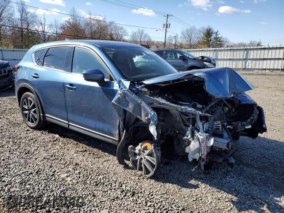 2018 Mazda CX-5 Grand Touring with VIN JM3KFBDM2J0322311, listed as a Copart auction lot 48368965 with 41,190 mi miles and Salvage Title. Bid and sale history available at carsss.com. Image 4.
