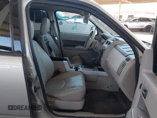 2010 Mercury Mariner с VIN 4M2CN8BG4AKJ26045, выставлен на аукционе IAAI как лот 42143459 с пробегом 203 232 миль миль и . История ставок и продаж доступна на DreamBid. Изображение 5.