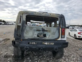 2004 Hummer H2 with VIN 5GRGN23U14H117277, listed as a Copart auction lot 87757135 with Not Provided miles and Salvage Title. Bid and sale history available at carsss.com. Image 6.