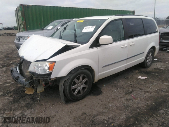 2013 Chrysler Town & Country Touring with VIN 2C4RC1BG7DR526894, listed as a IAAI auction lot 41365168 with 166,003 mi miles. Bid and sale history available at carsss.com. Image 2.