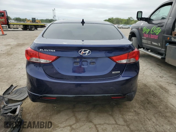 2013 Hyundai Elantra GLS z VIN 5NPDH4AE8DH232317, wystawiony jako Copart lot #58435615 z przebiegiem 116 501 mil mil oraz Tytuł czysty. Historia ofert i sprzedaży dostępna na DreamBid. Obrazek 6.