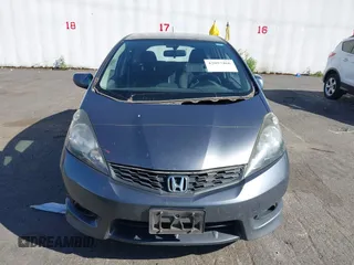 2013 Honda Fit Sport with VIN JHMGE8H58DC045219, listed as a IAAI auction lot 42057466 with 121,837 mi miles. Bid and sale history available at carsss.com. Image 12.