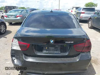 2011 BMW 3 Series 328i xDrive with VIN WBAPK7C5XBA971624, listed as a IAAI auction lot 42728084 with 159,355 mi miles and . Bid and sale history available at DreamBid. Image 16.