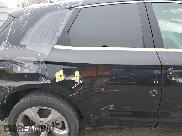 2021 Audi Q5 Premium Plus with VIN WA1BAAFY9M2035407, listed as a Copart auction lot 49468485 with 36,830 mi miles and Salvage Title. Bid and sale history available at carsss.com. Image 10.
