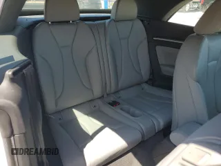 2018 Audi A3 Cabriolet Premium Plus z VIN WAUY8LFF5J1080641, wystawiony jako Copart lot #54944945 z przebiegiem 28 462 mil mil oraz Szkody całkowita. Historia ofert i sprzedaży dostępna na DreamBid. Obrazek 10.